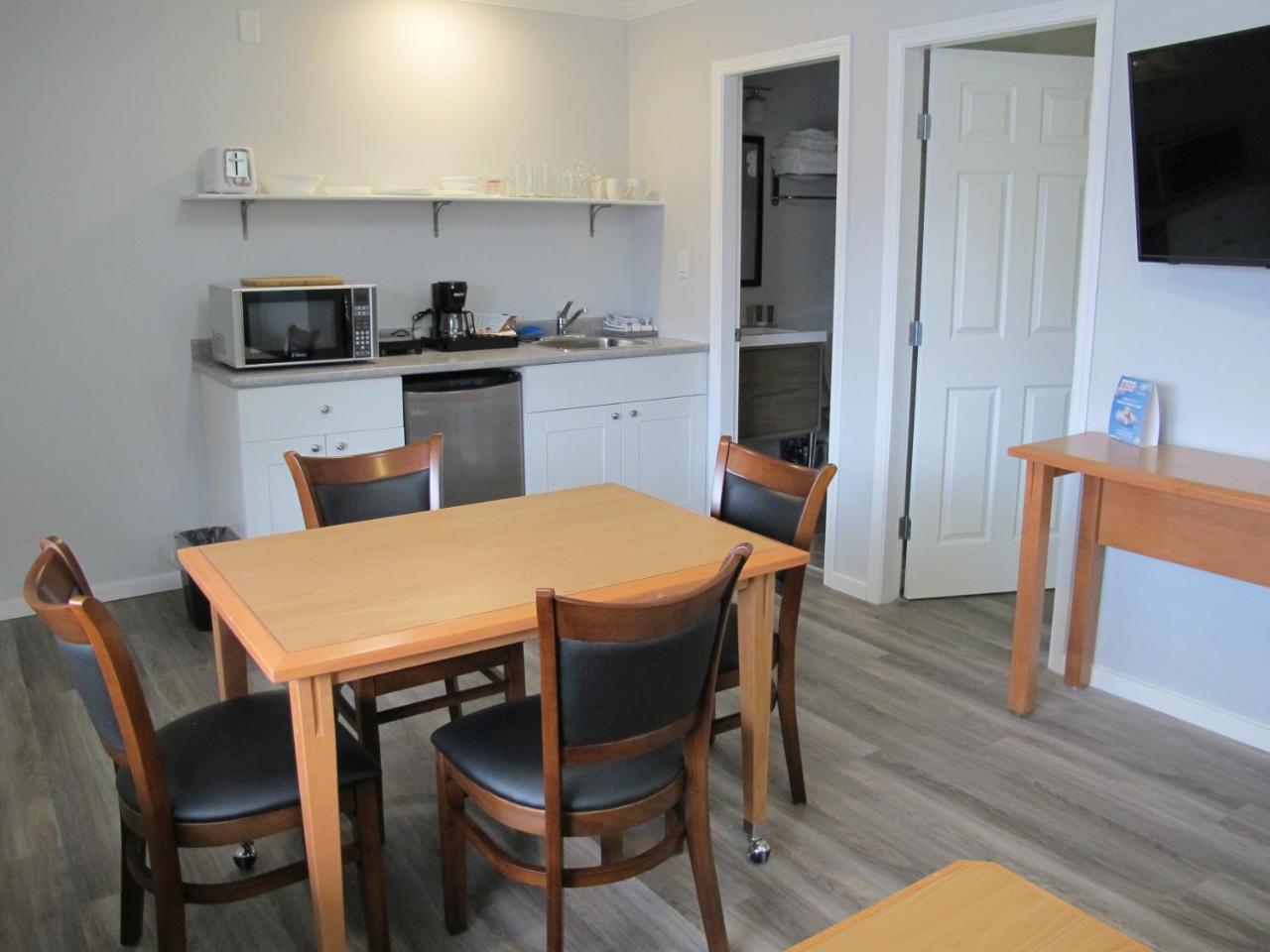 Westridge Motor Inn Osoyoos Εξωτερικό φωτογραφία