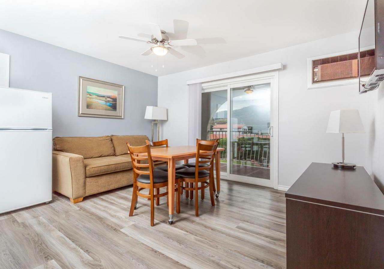 Westridge Motor Inn Osoyoos Εξωτερικό φωτογραφία